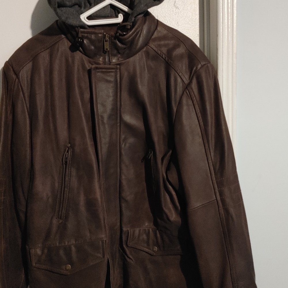 Columbia Genuine Leather Jacket with Lining and Hood